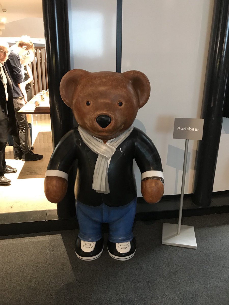 AtelierdeGriff's tweet photo. The Oris Clipperton in person is beautiful 😍😍😍 #OrisWatch #OrisAquis #OrisClipperton and of course the crowd fav #OrisBear https://t.co/8NhgLb3pL2