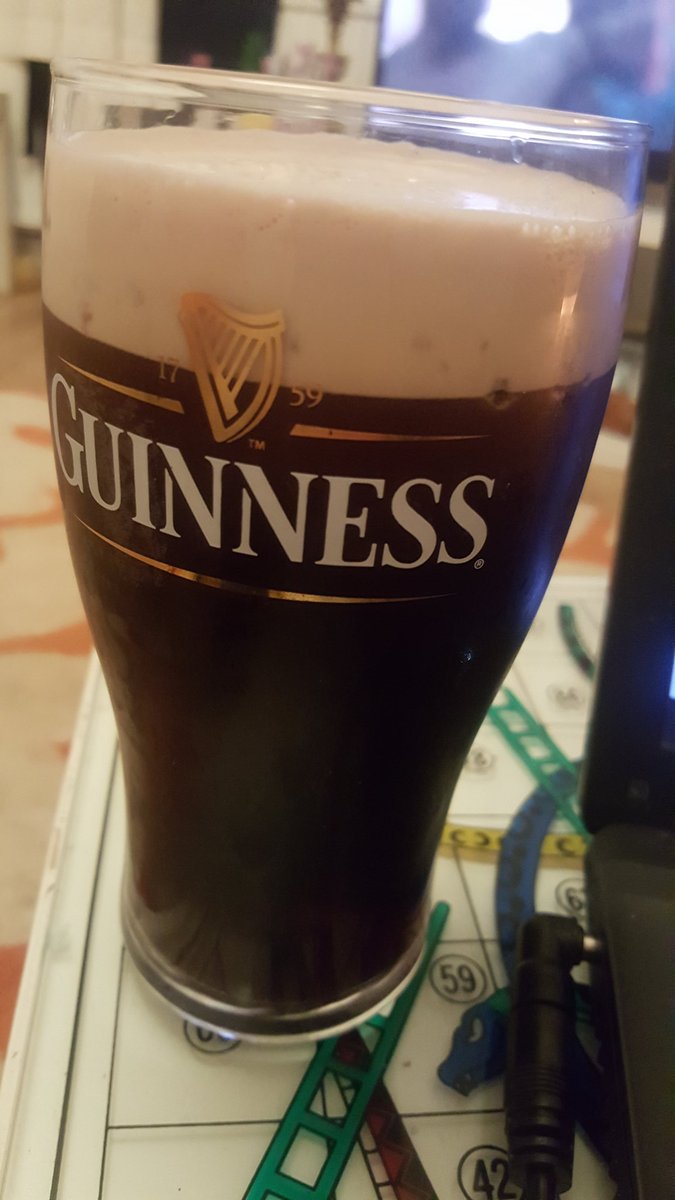 Claire_journo's tweet image. Got to be done..... #frothy 😀