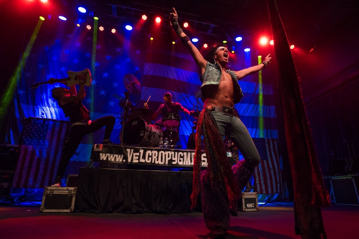 LouisvilleMag's tweet photo. Louisville band @velcropygmies rocked @MercuryBallroom Saturday night. Check out our photo gallery! https://t.co/7ay3MSw6Nj https://t.co/1akgfPsZqh