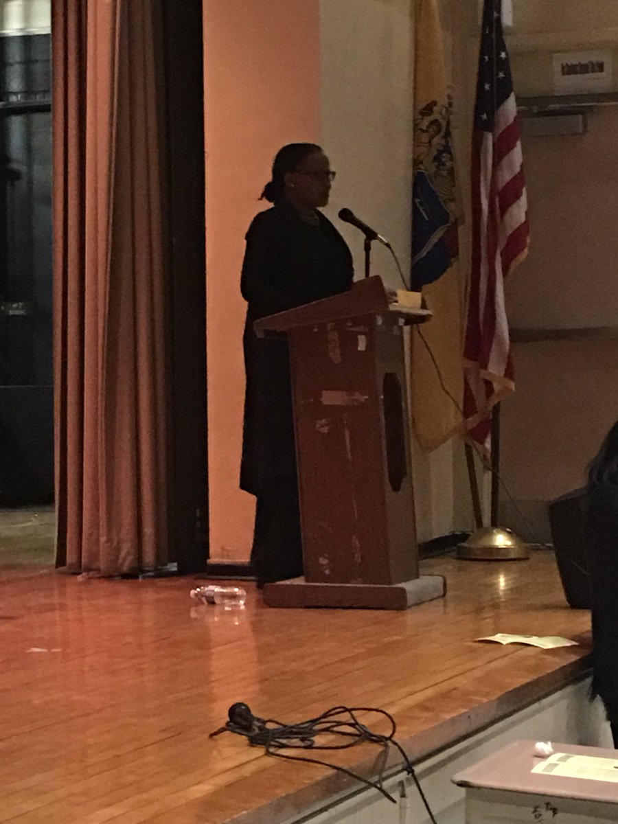 EFMSRISE's tweet photo. #Edwidge Danticat@EbbetsField https://t.co/aKPmipv7Rc