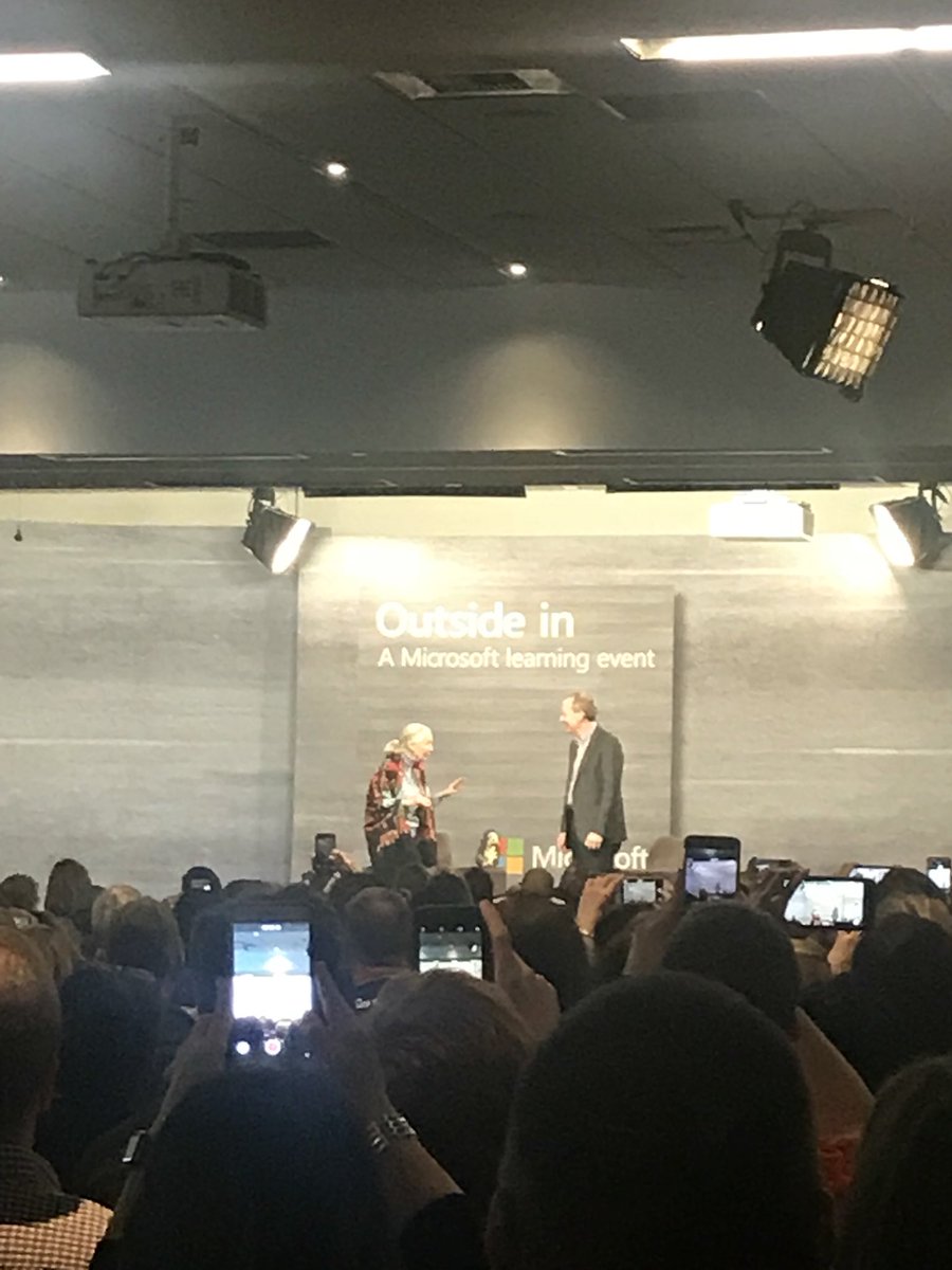christinagee12's tweet image. “If I were an animal I’d want to be a dog in a really nice home” -@JaneGoodallInst. Thank you Jane Goodall for being my female role model throughout my childhood and for speaking at Microsoft today. #microsoftlife #microsoftoutsidein