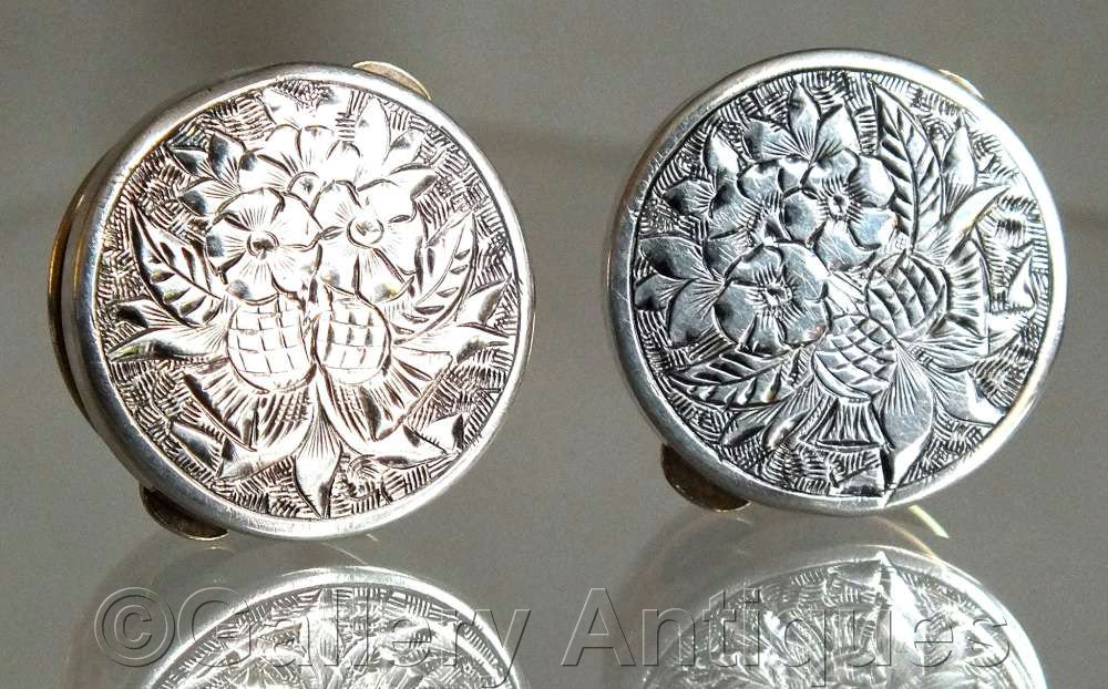 galleryantiques's tweet photo. #SoldOut on #Etsy #Antique #Victorian #Silver #Floral Chased West's #Patent #SolitaireStud #Cufflinks #Bachelor #Buttons George West c.1880s #etsychaching #etsyseller #etsyshop #galleryantiquws #antiques #followantique #etsyantique #eshopsuk #shopsmall https://t.co/uPg52lxzrY https://t.co/CGjoQlPMy0