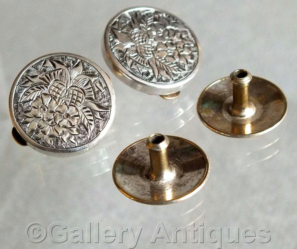 galleryantiques's tweet photo. #SoldOut on #Etsy #Antique #Victorian #Silver #Floral Chased West's #Patent #SolitaireStud #Cufflinks #Bachelor #Buttons George West c.1880s #etsychaching #etsyseller #etsyshop #galleryantiquws #antiques #followantique #etsyantique #eshopsuk #shopsmall https://t.co/uPg52lxzrY https://t.co/CGjoQlPMy0