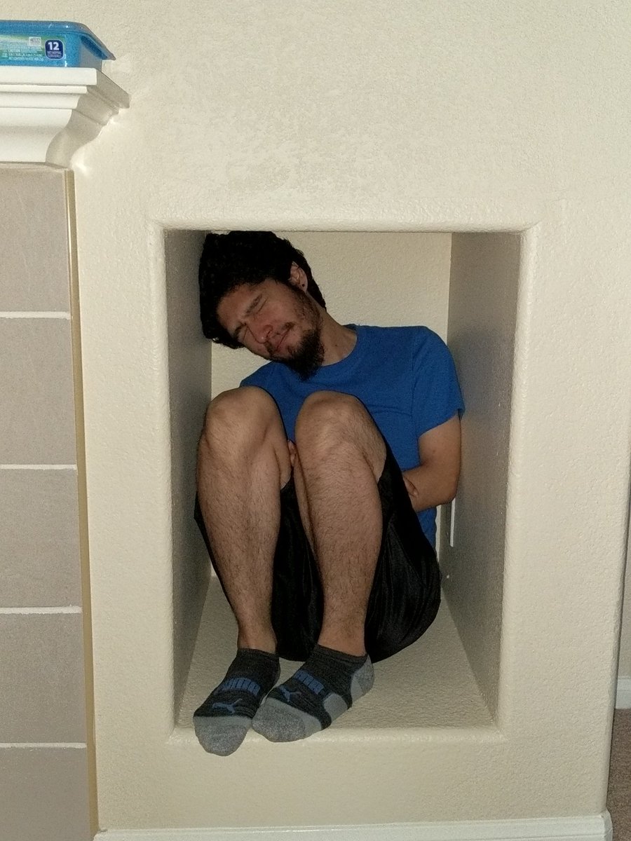 theskillfloor's tweet photo. The new eneaz storage unit is compact and functional https://t.co/FPeirWr4ek