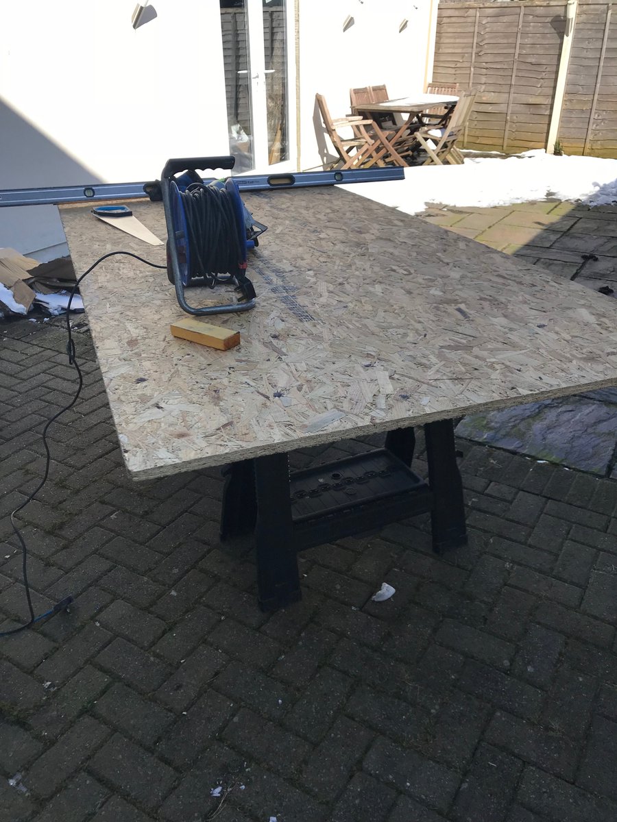 SWALESBUILDER's tweet photo. Another happy customer this week with our emergency boarding and emergency glazing service in Caerphilly South Wales

We have Cost Effective Domestic and Commercial emergency glazing and boarding services in Caerphilly and South Wales. text or WhatsApp 07976 741 770 😀😀 https://t.co/QVSgTwDy47
