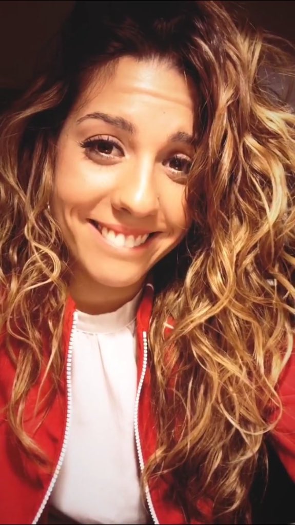 #LejosDeTuPielLos40 porque se lo merece todo! ❤️