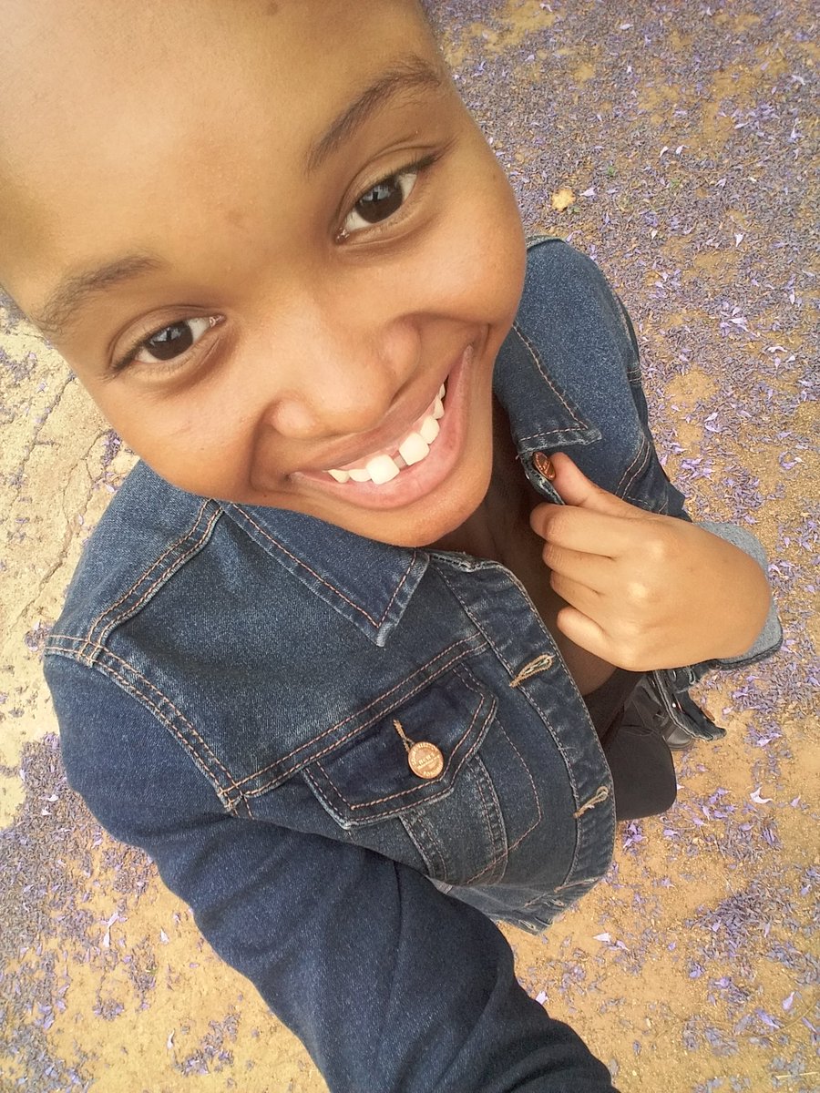 Ntswaki_Mmenu's tweet photo. @EdgarsFashion #DoDenim https://t.co/htFuaxFCHF