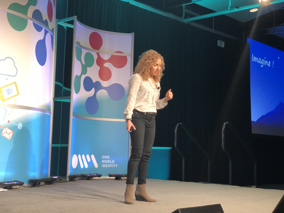 dgwbirch's tweet photo. #knowid omg what a privilege to meet Anousheh Ansari, the first Iranian in space. There are some days when I LOVE MY JOB https://t.co/BuxJSRU9mN https://t.co/SxjwhLnTCV