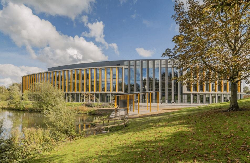 CFCICambridge's tweet photo. Large Building Award: Shortlisted Scheme 2 of 6 - The Bradfield Centre by @AukettSwanke #DCA17 https://t.co/OtRzPEvm5z