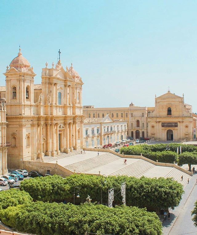 Noto 📌Cattedrale
Photo by @jack_marzullo
Visita il nostro sito ➡ Link in bio ⏩Seguici anche su Facebook
#beniculturali30 #culturalheritage30 #terrerare
#loves_sicilia #ig_sicilia  #Yallerssicilia #sicilianjourney #likes_sicilia #vivosicilia #igerssic… ift.tt/2I6hWU8