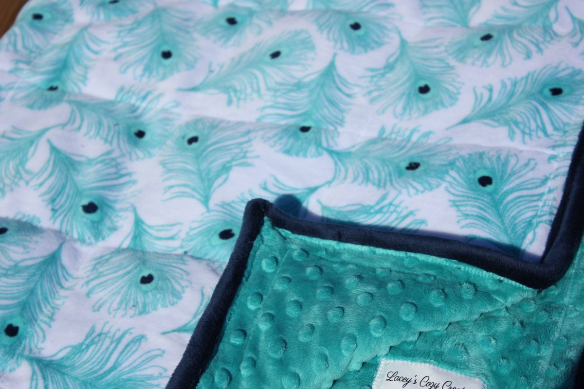 LaceysCreations's tweet photo. Finished this beautiful blanket today. You can order yours here https://t.co/ltPBN8TVeY https://t.co/6h6RhGmJRZ