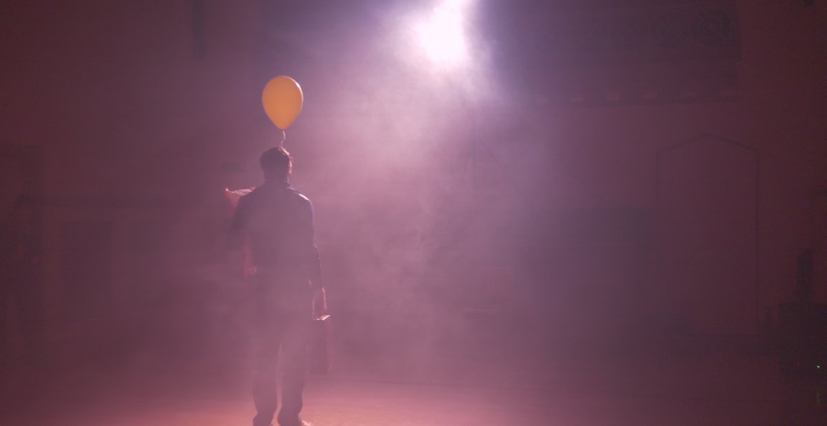 croydonites's tweet photo. EARLY BIRD TICKET OFFER ENDS TOMORROW On 11 and 12 May join @viniciussallesD at Braithwaite Hall, Croydon for Glitch: an interactive dance performance #croydonites2018 #croydon #dance #performance #interactive
https://t.co/J9b9UJP5lr https://t.co/NuLEE1XG0e