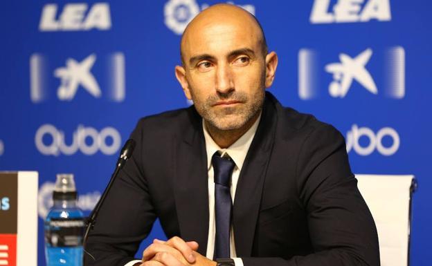 SPG_elGOL's tweet photo. Los tres candidatos para relevar a Abelardo como entrenador del Alavés https://t.co/A9JWHfxvZ7 https://t.co/wqIRhhajPw