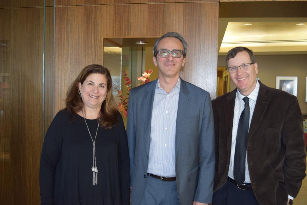 Prof_Upneja's tweet photo. Today we enjoyed a visit from Carlos Flores, CEO of Sonesta International Hotels Corporation, as our Distinguished Lecture Series Speaker! https://t.co/vFYisGRBei