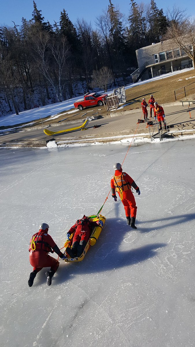 townofstmarys's tweet photo. The St. Marys Quarry is more than just Canada's largest outdoor freshwater swimming pool. This weekend, it was transformed into an ice rescue training site for our Fire Department. Read our media release to learn more: https://t.co/RWJXWz4UTl https://t.co/It62pFToaf