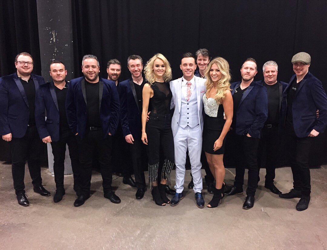 AimeeKearsley's tweet photo. Belfast @SSEBelfastArena - Another amazing night and end to the arena shows with @iamNATHANCARTER #ireland #arenashows #ssearena #amazingnight #musiclife #countrymusic #NathanCarter https://t.co/3ovFbCYKqb