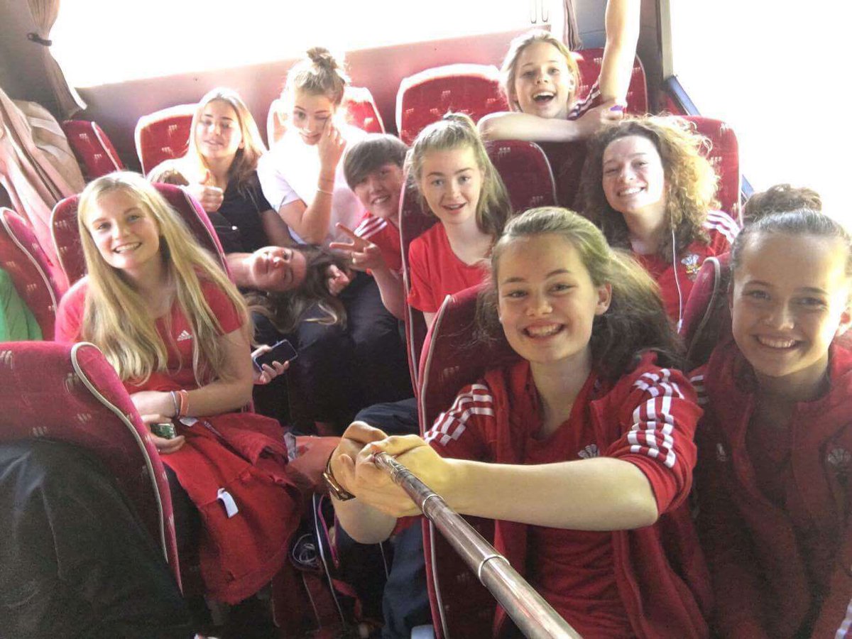2 years ago? Feels like yesterday <a href="/CariDavies11/">Cari Davies</a> BRING ON SCOTLAND <a href="/HockeyWalesU18G/">Hockey Wales NAG Girls</a>