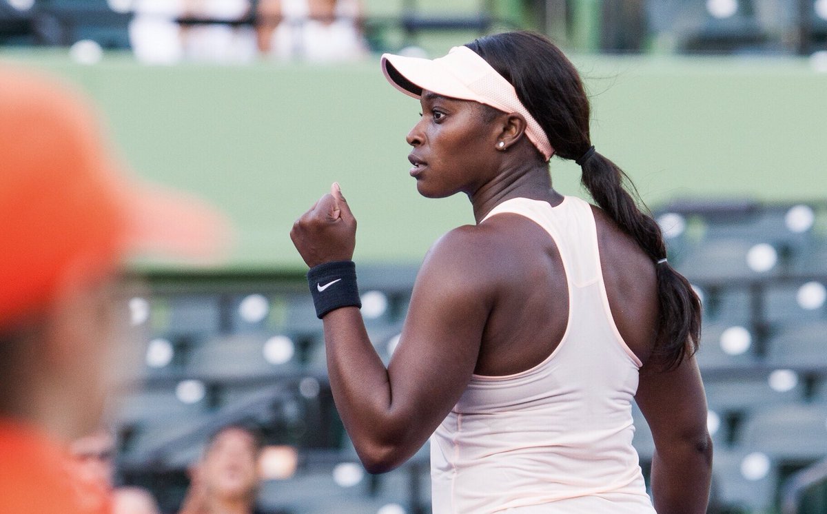 SLOANE STEPHENS - Página 11 DZPfrhAU0AE6xgj