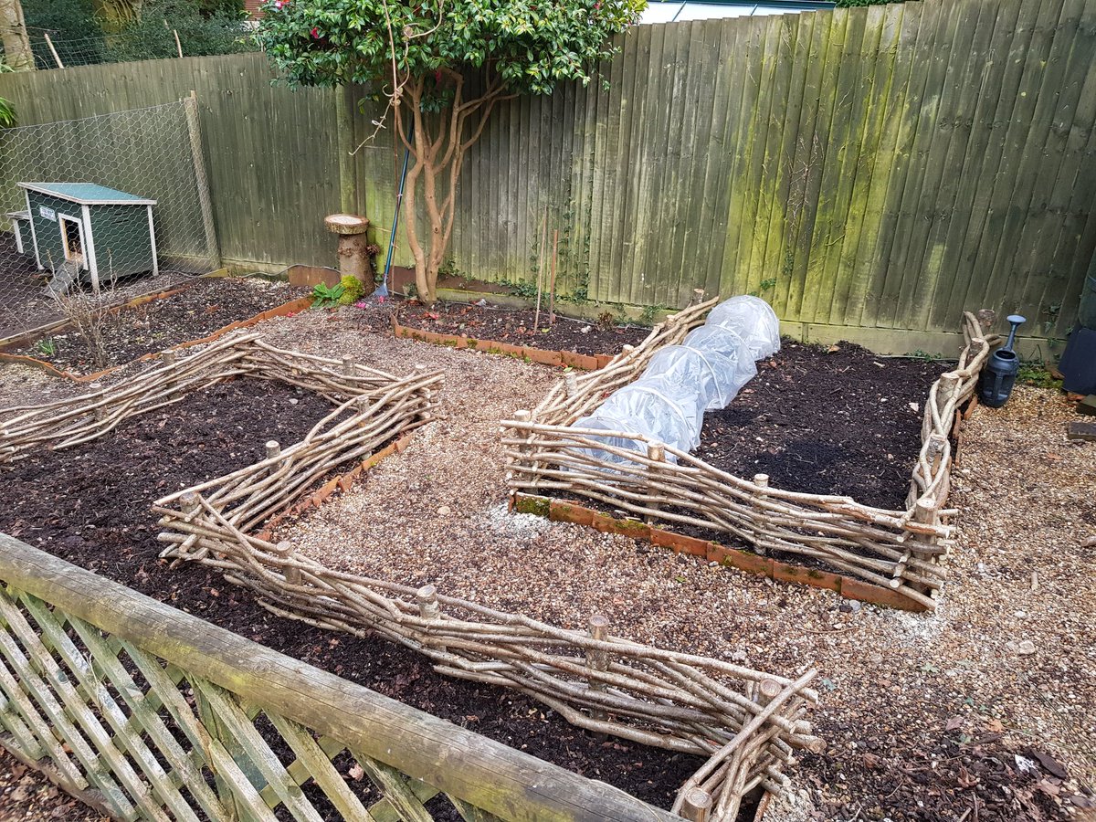 MTBHants's tweet photo. Been busy over the weekend doing this....#gardenshour https://t.co/MXsDDSGleX