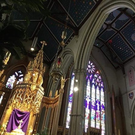 archtoronto's tweet photo. REMINDER: All are welcome to join Cardinal Collins and @archtoronto priests for this year's Chrism Mass - March 27, 11 a.m. at @StMikesCathTO. The Mass will also be livestreamed at https://t.co/jce6PjVFqv #catholicTO #holyweekTO https://t.co/gxho4mWogI