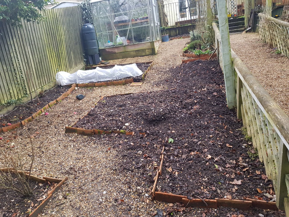 MTBHants's tweet photo. Been busy over the weekend doing this....#gardenshour https://t.co/MXsDDSGleX