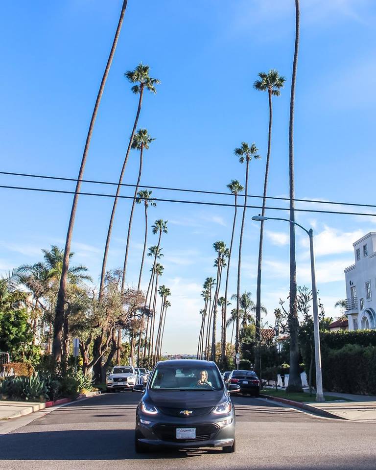 dellaterraco's tweet photo. Have you wondered what it’s like being an #electricvehicle owner?  #OnTheBlog today: a a day in the life of a #ChevyBolt driver (link in bio). 🔋🚙🌞 
Read https://t.co/UBsjuE24qo https://t.co/w3sV7PdPbJ