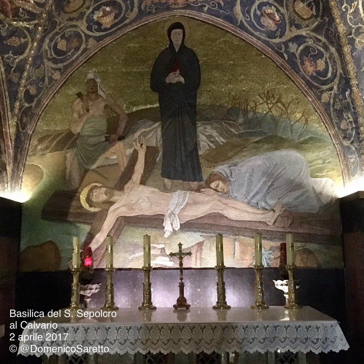 domenicosaretto's tweet photo. @AldinaConsolini @OMiglioranzi #LunedìSanto. Maria di Betania offre a Gesù ciò che ha di più prezioso: il nardo che forse conservava per le sue nozze.
#VenerdìSanto. Maria di Nazareth offre il suo unico Figlio al Padre.
Contrito,offro anche ciò che non ho offerto,e auguro #buonanotte #buonriposo #buonrisveglio https://t.co/9rika0VbIZ