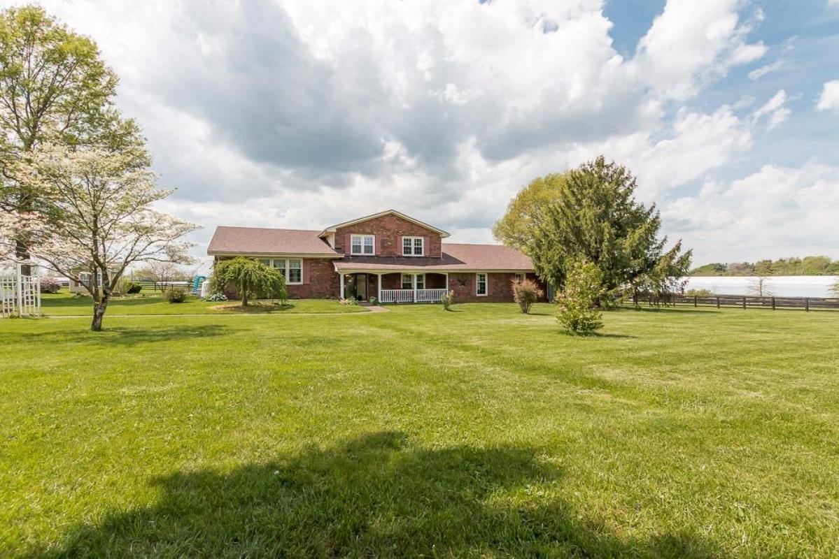 ShowPlaceRealty's tweet photo. We are looking for a buyer on 2575 Troy Pike #Versailles #KY  #realestate https://t.co/a6tckoRCkx https://t.co/BMOGS9cI7O