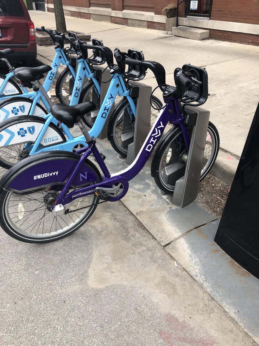 alnorman39's tweet photo. @DivvyBikes new northwestern student and I got to ride the #nudivvy this morning. Do I get a prize?? #blessed https://t.co/GQ2s2rIcws