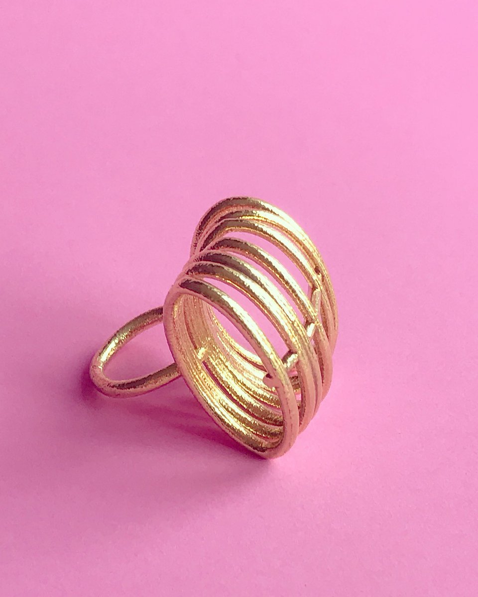 Rough luxe with the Hester ring, giving positive vibes to any outfit! ✨

#statementring #showneyourrings #ringspiration #goldjewellery #alternativestyle #jewellerydesigner