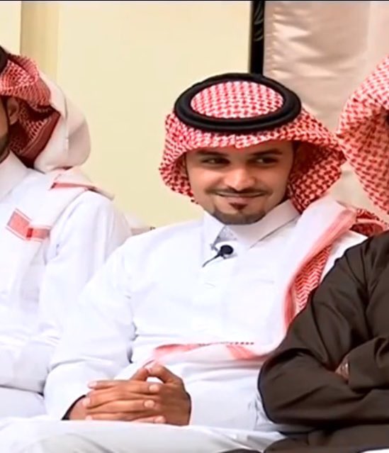 jjjuu189's tweet photo. لاحظت ان الشباب لو جو بنوقع بروفايلكم يصير اسلوبهم زين مع بعض هم والمقدمين يعني صح توافقوني!!انا اقول الغو الكوفشن روم اتوقع هو السبب بعداوة الشباب ومقدمين بروفايلك-كلام اليوم بكل المواسم  ولا شرايك استاذ هاني؟
@Hani090 #حياتك51 https://t.co/pMVL47445P