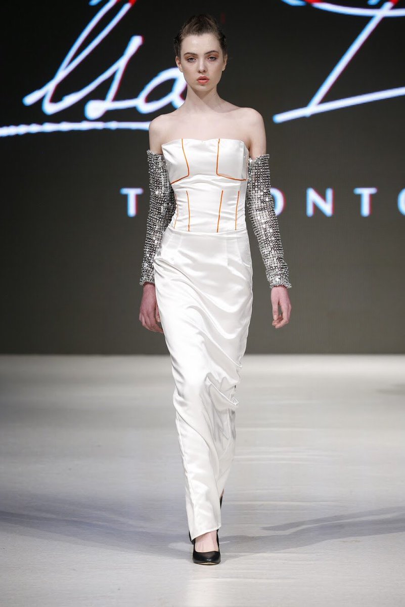 ElsaLulaToronto's tweet photo. IMPERIUM at VFW FW18!! ✨✨✨ https://t.co/iucHWilE5Q