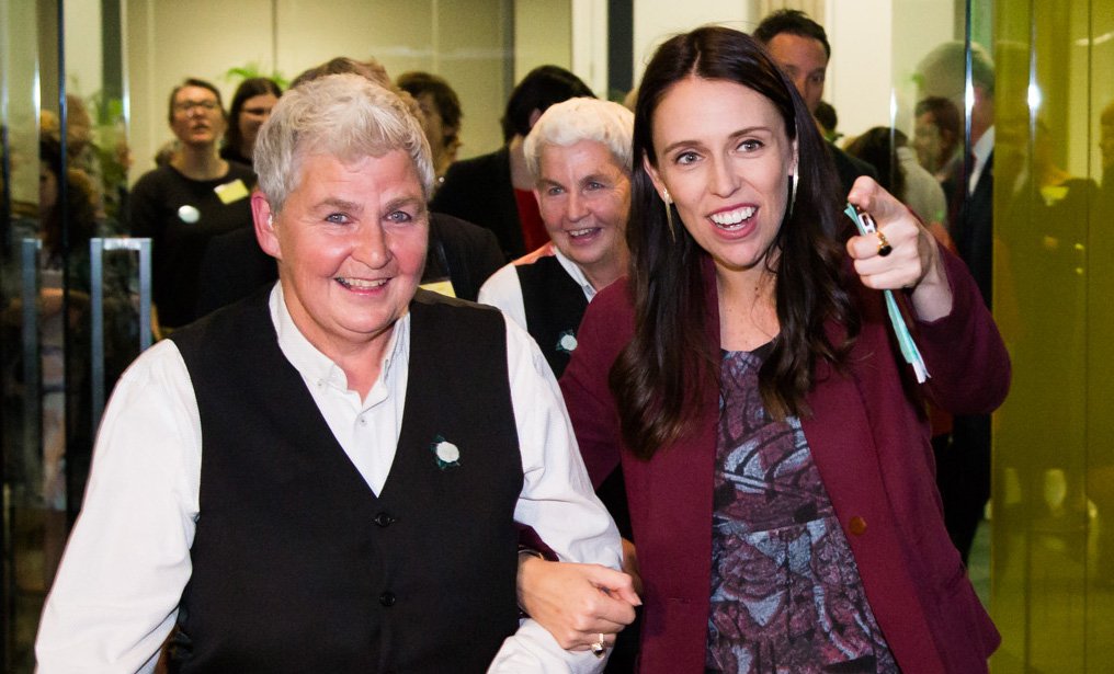 NLNZ's tweet photo. They are here. A wonderful opening to the Topp Twins exhibition last night. Make sure you come and see it. https://t.co/Xc3IHuZKX0 #ToppTwins #NLNZ https://t.co/zbv8o7p4a7
