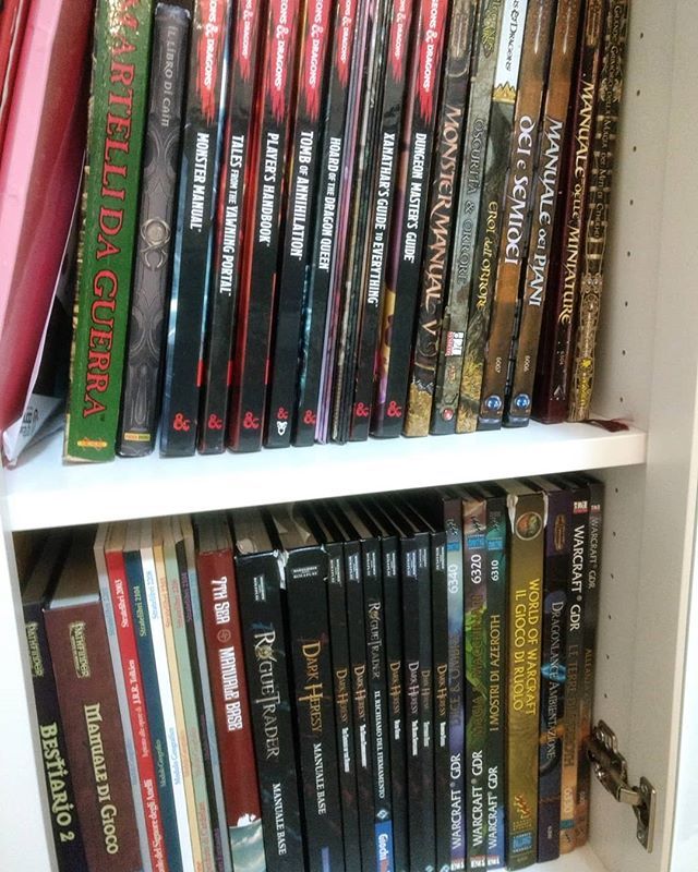 ArturoBenzi's tweet photo. Dice & RPG love ♥️🎲 #gdr #rpg #qworkshop #callofcthulhu #polyset #polyhedraldice #d20 #chessex #gamesworkshop #specialdice #giocodiruolo #d20system #roleplaygame #dadi #dice #dicecollector #qworkshopdice #pathfinder #chessexdice #dungeonmaster #rollf… https://t.co/o6iJFs57nM https://t.co/0GTUzkQ9zD