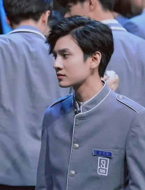 ffernder's tweet photo. ลองมาไล่ดู ถ้านับตามเวลาที่ออกจากรายการ #idolproducer แล้วมาไทย คนแรกที่มาเลยน่าจะ #zhaoyuche ต่อมาก็มาร์ค #huangshuhao แล้วก็ตอนนี้สองพี่แห่งคุนอิน #yueyue #muziyang สรุปมา 4 คนแล้วนะ 5555555555555 https://t.co/eMT6tX4XJk