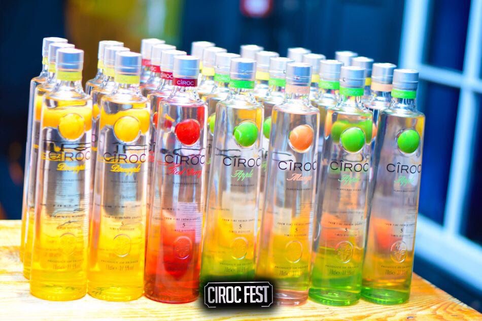 YoungDeji166's tweet photo. @SSEventss Present to you #CIROCFEST18 in Birmingham this year ( secret Location )๐คซ
๐๐May Babies-Sold Outโ ๏ธ
๐ยฃ3 Tickets-Sold Outโ ๏ธ
๐ยฃ5 Tickets-Sold Outโ ๏ธ
๐ยฃ8 Tickets-Sold Outโ ๏ธ
๐ตPhase 1 v.i.p - Limitedโฐ
#FreeCiroc๐พ
Tickets Link
https://t.co/uaKeUVe7lu https://t.co/XQl9EeFT39