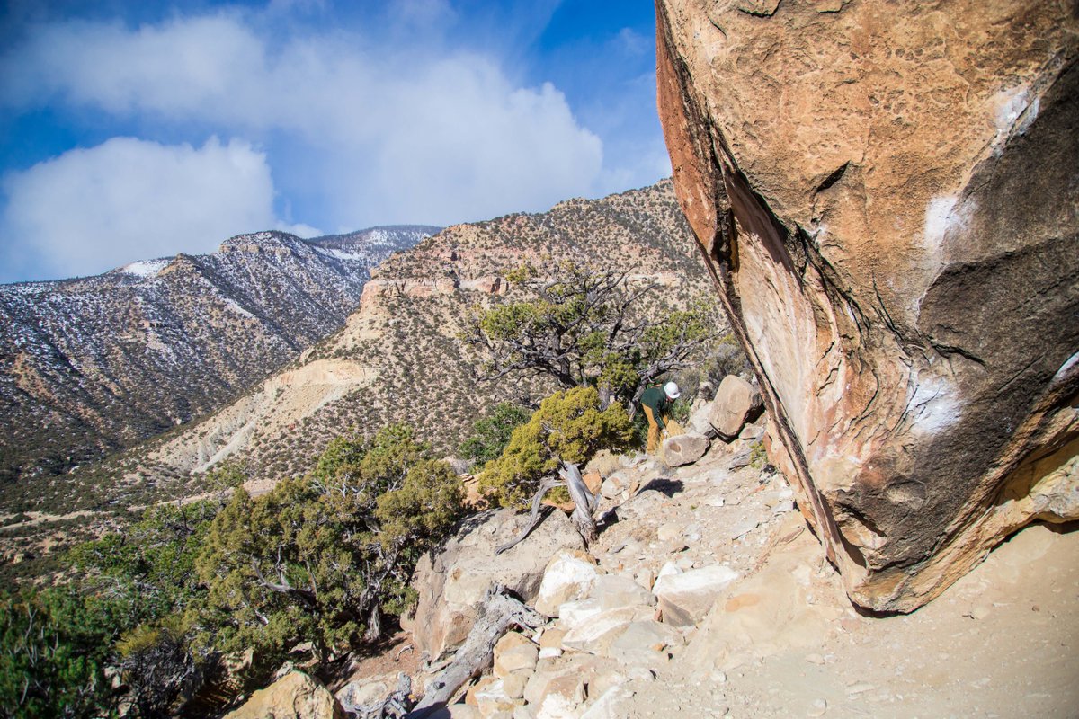 UtahCCorps's tweet photo. Ready to play, "Spot the Corps Member"? This week's edition comes from our work a couple weeks back with the  Access Fund's traveling team in Joe's Valley, UT! Joe's Valley is a world-famous bouldering destination (in case the chalk on the rock didn't give it away). https://t.co/naFaTRMjuq