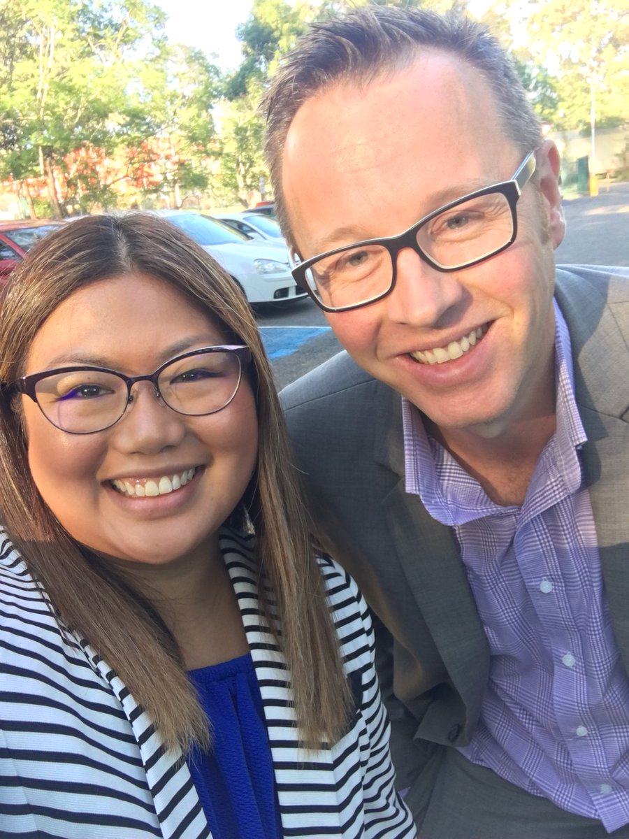 stephygsalazar's tweet photo. @sbrooks_simon is in the house! Leading our Thinking for Learning Day at John Purchase PS. #CoTchat #pzsyd #ccgedu #TWJPAR https://t.co/xO5M7qMItC