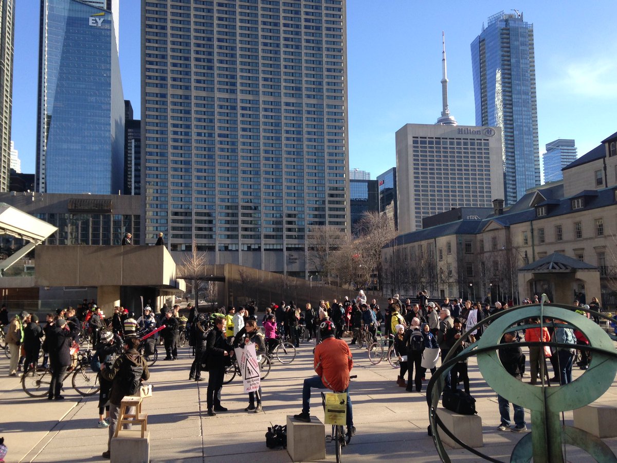 CycleTOUniRose's tweet image. Crowds gathering for die-in protest at Toronto city hall @FFSafeStreets @CycleToronto #TransformYonge #visionzero