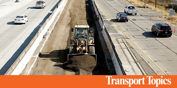 TransportTopics's tweet photo. California eyes future projects to relieve freight congestion. https://t.co/JvumOMsp6J https://t.co/TawOVWdhrN