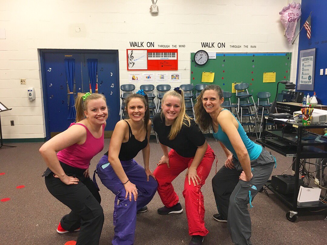 CipollaBrooke's tweet photo. Teacher lip sync battle at TES talent show. So much fun! π #teamEPIC #syncsquad @TESCougars1 https://t.co/BB05m7lpYa