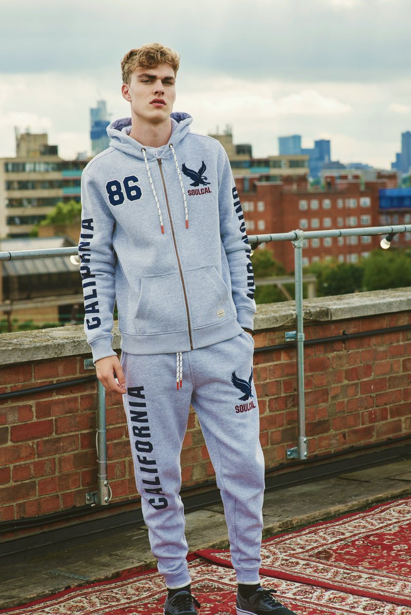 SoulCalFashion's tweet photo. The USA Zip Hoodie | Get the Look here > https://t.co/l4KWqQeTFU https://t.co/d9WKfSfkN4