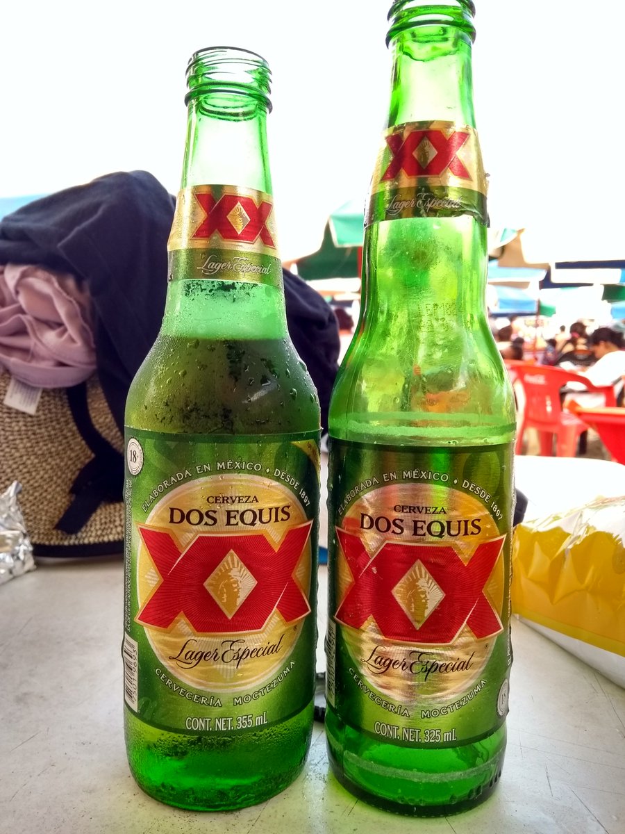 Emilu_'s tweet photo. @DosEquis que alguien me explique la diferencia de contenido en estas dos presentaciones =-O https://t.co/Uv0ZK70wn3