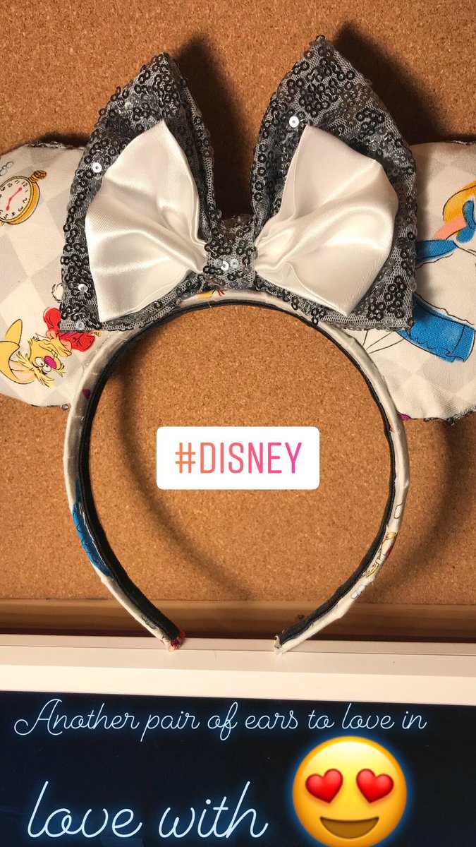 laurathecov's tweet photo. My latest pair of ears 😍 check out @handcraftsbylaura on insta for more 
#disney https://t.co/51zFfBxdQQ