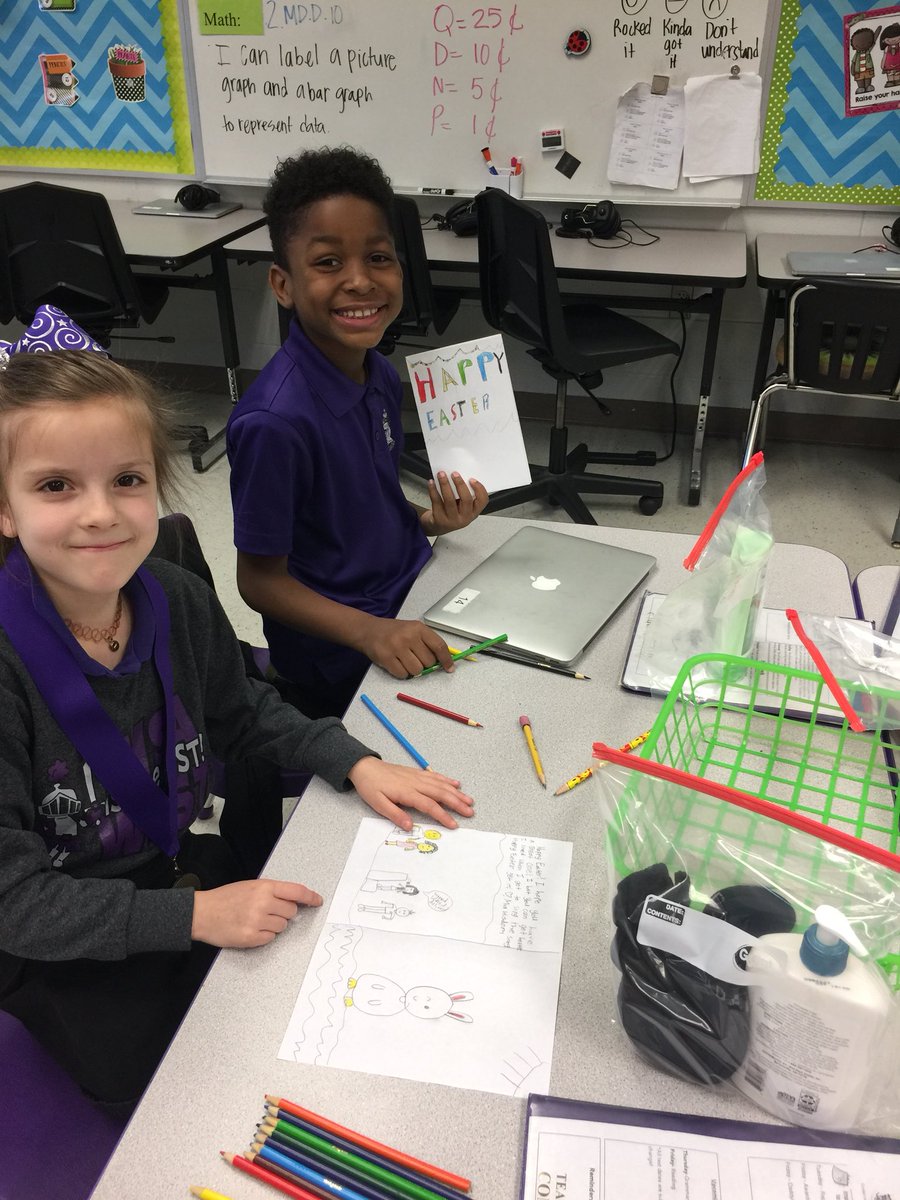 mrssmith323's tweet photo. 2nd grade collected and put together  care packages for the residents at Legacy Nursing Home! #givingback #msaw #serviceproject https://t.co/vvDj6bs90Z