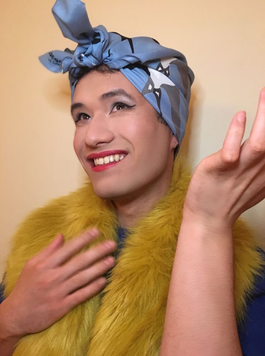 jamiewahyu's tweet photo. Introducing Ivy Drip and my first time in drag. Category is... retro realness!
Who do you think you are?
I'm telling the truth now
We're all born naked
And the rest is drag
#dragqueen #dragname #drag #LGBTExcellence oh hey @JinkxMonsoon! #studentnurse #femme #retrorealness https://t.co/efbNpU4xVt