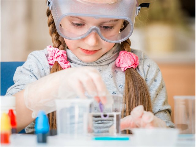 whatsonsyd's tweet image. Hey Kids..Want to learn new things? Learn how to make elephant&apos;s toothpaste, milk rainbows, giant bubbles and more on April 26. Participate in a professional chemical science show. Book online now! @AustralianBG #kidscourse
#chemicalscience #courseforkids whatsonsydney.com/events/kids-wo…