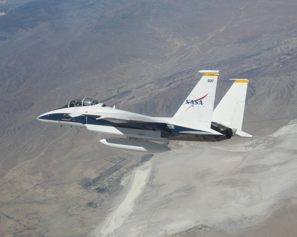 NASAArmstrong's tweet photo. Who saw the F-15D at the LA County Airshow over the weekend? NASA research support aircraft are commonly called chase planes &amp; fill the role of escort aircraft during research missions.
#NasaAero #Avgeeks #flight #research #Aeronautics #AirShow
Learn more https://t.co/JzCsFqNdiI https://t.co/YpsdkpHXNv