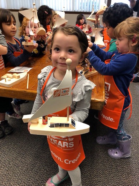 HD6893's tweet photo. Building strong relationships with our community at Zion Preschool. Fun Kids Workshop! @NotoKara @Allen83hd https://t.co/CT32EAahqB