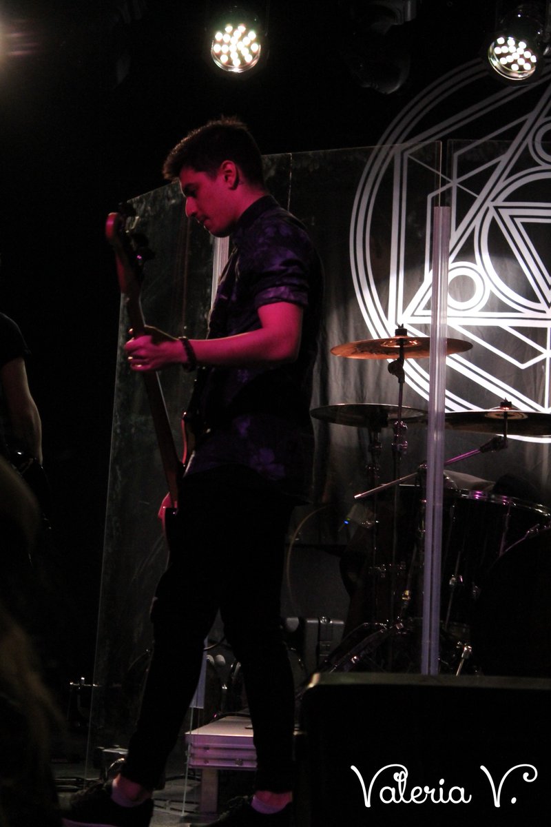 CiC Italy tweet media